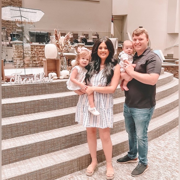 Meet your Posher, Mandy - Picture 1 of 1